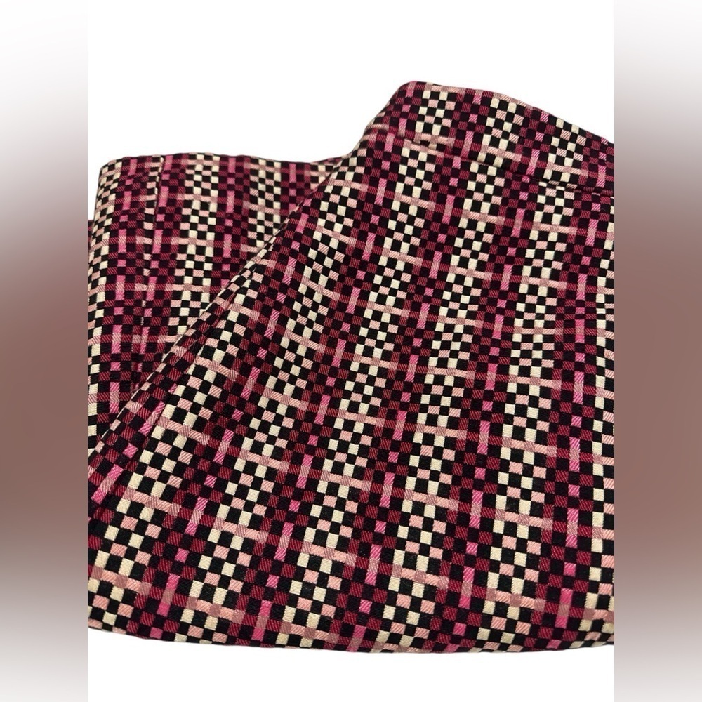 Ann Taylor Black & Pink Grid Jacquard Skirt - Picture 6 of 8